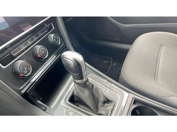 Volkswagen Golf 1.4 TSI SE [Nav] 5dr DSG Petrol Hatchback