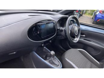Toyota Aygo X 1.0 VVT-i Edge 5dr Auto Petrol Hatchback