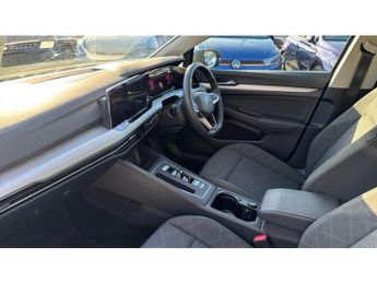 Volkswagen Golf 1.5 eTSI 150 Life 5dr DSG Petrol Hatchback
