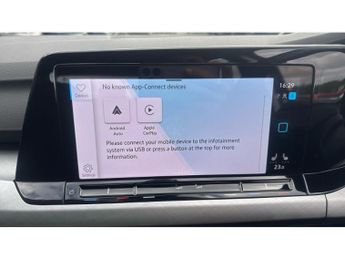 Volkswagen Golf 1.5 eTSI 150 Life 5dr DSG Petrol Hatchback