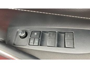 Toyota Corolla 1.8 VVT-i Hybrid Icon Tech 5dr CVT Hybrid Estate