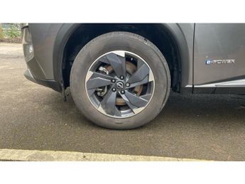 Nissan X-Trail 1.5 E-Power E-4orce 213 N-Connecta 5dr Auto Hybrid Station Wagon