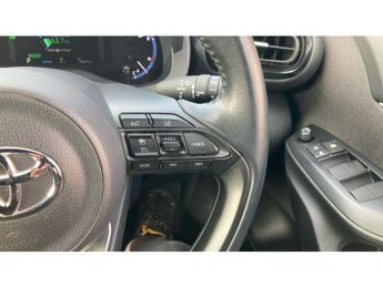 Toyota Yaris Cross 1.5 Hybrid Design 5dr CVT Hybrid Estate