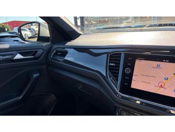 Volkswagen T-Roc 2.0 TDI SEL 5dr DSG Diesel Hatchback