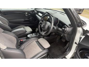 MINI Hatchback 135kW Cooper S Level 2 33kWh 3dr Auto Electric Hatchback