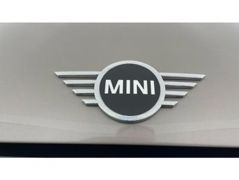 MINI Hatchback 1.5 Cooper Classic 3dr Auto Petrol Hatchback