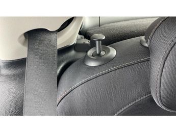 MINI Hatchback 1.5 Cooper Classic 3dr Auto Petrol Hatchback