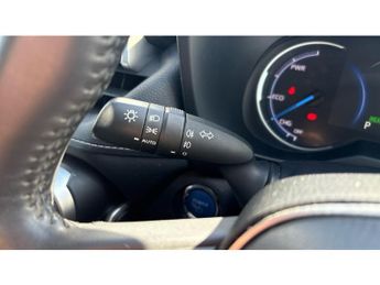 Toyota RAV4 2.5 VVT-i Hybrid Design 5dr CVT 2WD Hybrid Estate