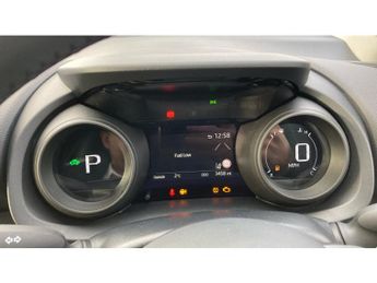 Toyota Yaris 1.5 Hybrid Design 5dr CVT Hybrid Hatchback