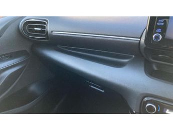 Toyota Yaris 1.5 Hybrid Design 5dr CVT Hybrid Hatchback