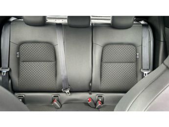 Nissan Juke 1.0 DiG-T 114 N-Connecta 5dr DCT Petrol Hatchback