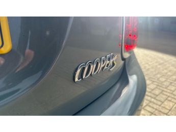 MINI Hatchback 135kW Cooper S Level 2 33kWh 3dr Auto Electric Hatchback