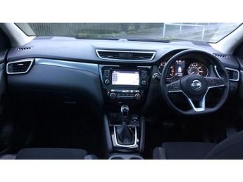 Nissan Qashqai 1.2 DiG-T N-Connecta 5dr Xtronic Petrol Hatchback