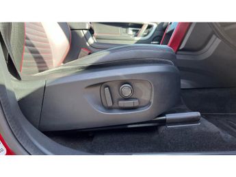 Land Rover Discovery Sport 2.0 Si4 290 HSE Dynamic Luxury 5dr Auto Petrol Station Wagon