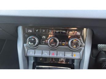 Skoda Karoq 1.5 TSI SE L 5dr DSG Petrol Estate