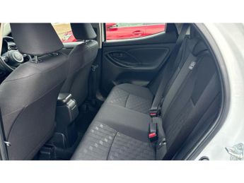 Toyota Yaris 1.5 Hybrid Icon 5dr CVT Hybrid Hatchback
