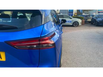 Nissan Qashqai 1.3 DiG-T MH 158 Acenta Premium 5dr Xtronic Petrol Hatchback