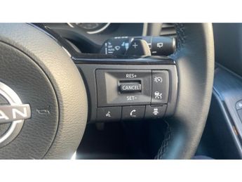 Nissan Qashqai 1.3 DiG-T MH 158 Acenta Premium 5dr Xtronic Petrol Hatchback