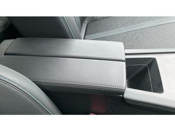 Peugeot 308 1.2 Hybrid 136 Allure 5dr e-DSC6 Petrol Hatchback