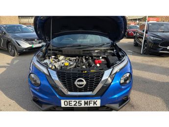 Nissan Juke 1.0 DiG-T N-Connecta 5dr DCT Petrol Hatchback