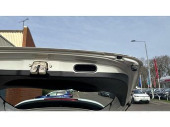 Honda Jazz 1.5 i-VTEC Sport 5dr Navi CVT Petrol Hatchback