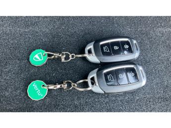 Hyundai KONA 150kW Premium 64kWh 5dr Auto Electric Hatchback