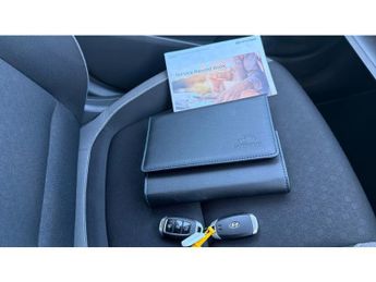 Hyundai KONA 1.6 GDi Hybrid Premium 5dr DCT Hybrid Hatchback