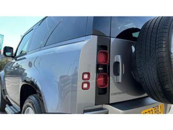 Land Rover Defender 3.0 D250 X-Dynamic SE 90 3dr Auto Diesel Estate