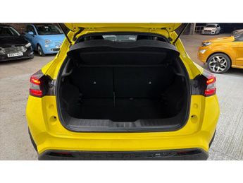 Nissan Juke 1.0 DiG-T N-Connecta 5dr DCT Petrol Hatchback