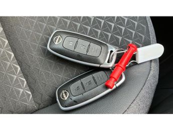 Nissan Juke 1.0 DiG-T N-Connecta 5dr DCT Petrol Hatchback