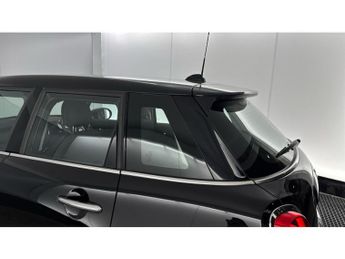 MINI Hatchback 1.5 Cooper Classic II 5dr Auto Petrol Hatchback