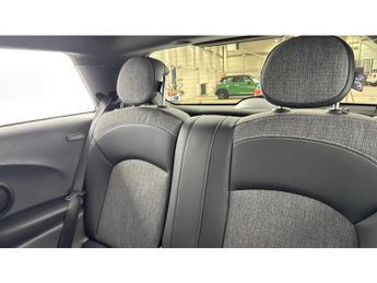 MINI Hatchback 135kW Cooper S Level 2 33kWh 3dr Auto Electric Hatchback