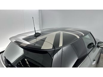 MINI Hatchback 135kW Cooper S Level 2 33kWh 3dr Auto Electric Hatchback