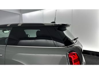 MINI Hatchback 135kW Cooper S Level 2 33kWh 3dr Auto Electric Hatchback