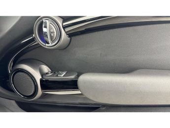 MINI Hatchback 2.0 Cooper S Sport II 3dr Auto Petrol Hatchback