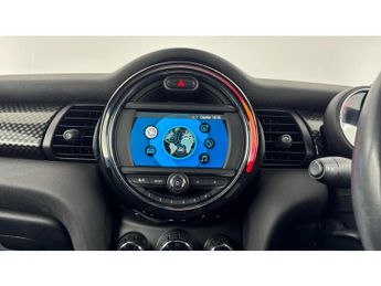 MINI Hatchback 2.0 Cooper S Sport II 3dr Auto Petrol Hatchback