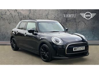 MINI Hatch 1.5 Cooper Exclusive 5dr Auto [Comfort/Nav Pack] Petrol Hatchbac