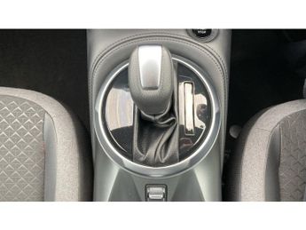 Nissan Juke 1.6 Hybrid N-Connecta 5dr Auto Hybrid Hatchback
