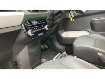 Dacia Spring 27kWh Extreme 65 48kW 5dr Auto Electric Hatchback