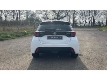 Toyota Yaris 1.5 Hybrid Design 5dr CVT Hybrid Hatchback