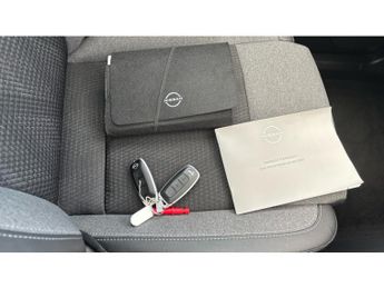 Nissan Qashqai 1.3 DiG-T MH 158 N-Connecta 5dr Xtronic Petrol Hatchback