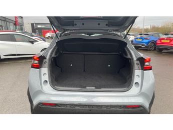 Nissan Juke 1.0 DiG-T N-Connecta 5dr DCT Petrol Hatchback