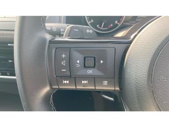 Nissan Qashqai 1.3 DiG-T MH 158 Acenta Premium 5dr Xtronic Petrol Hatchback