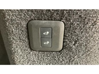 Land Rover Range Rover Sport 2.0 P400e HSE Dynamic 5dr Auto Estate