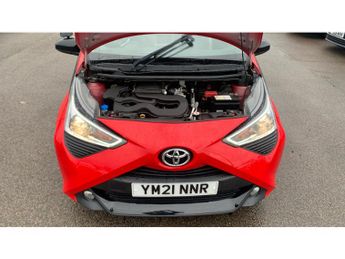 Toyota Aygo 1.0 VVT-i X-Trend TSS 5dr x-shift Petrol Hatchback