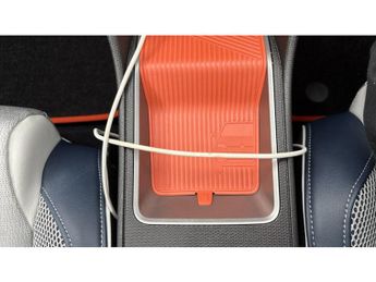 Renault 5 110kW Roland Garros + Comfort Range 52kWh 5dr Auto Electric Hatc