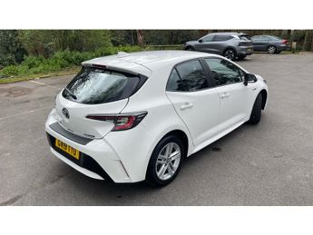 Toyota Corolla 1.8 VVT-i Hybrid Icon Tech 5dr CVT Hybrid Hatchback