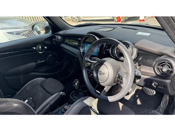 MINI Hatchback 1.5 Cooper Sport 5dr Auto Petrol Hatchback