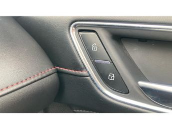 MG HS 1.5 T-GDI Exclusive 5dr DCT Petrol Hatchback