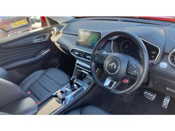 MG HS 1.5 T-GDI Exclusive 5dr DCT Petrol Hatchback